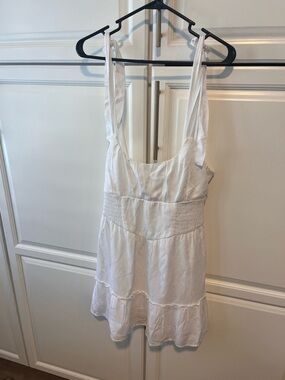 Francesca's Collections White Sleeveless Midi Sundress